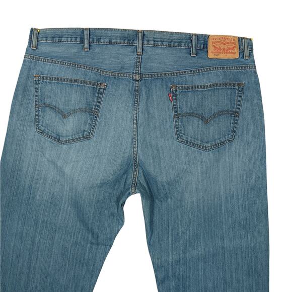 Levi's 559 Jeans Light Blue Size 46 x 32 100% Cotton 5 Working Pockets - Picture 4 of 10